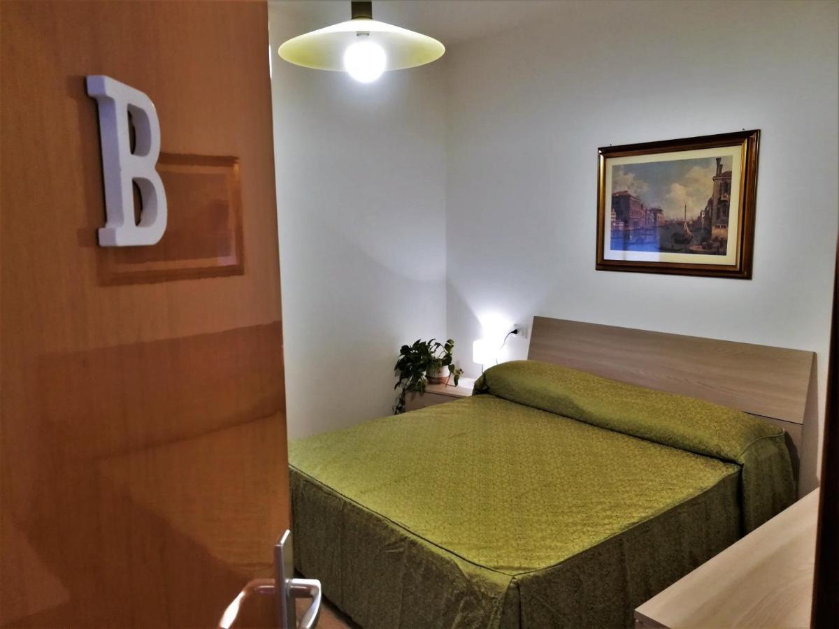 Appartamento Le Barche Mestre Habitación foto